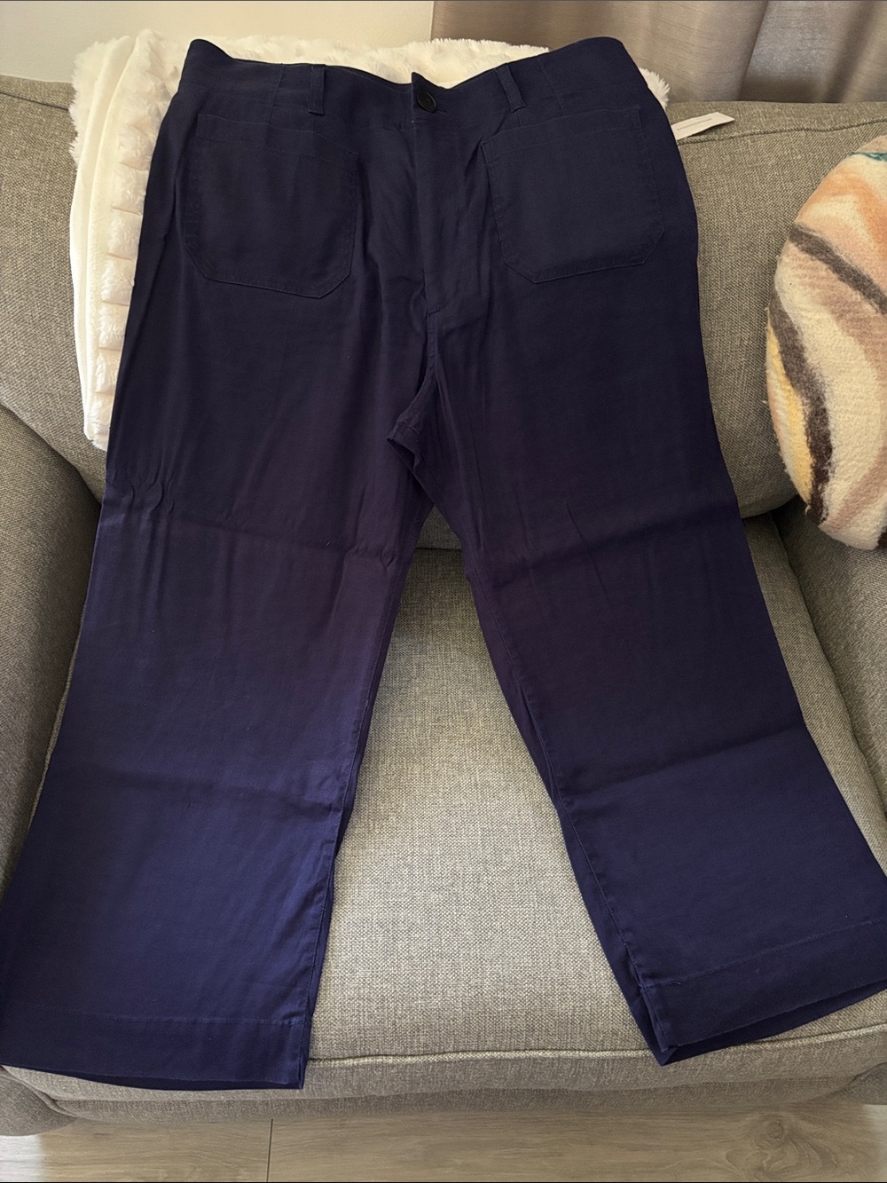 Anthropologie Maeve Cropped Wide-Leg Pants in Deep Navy